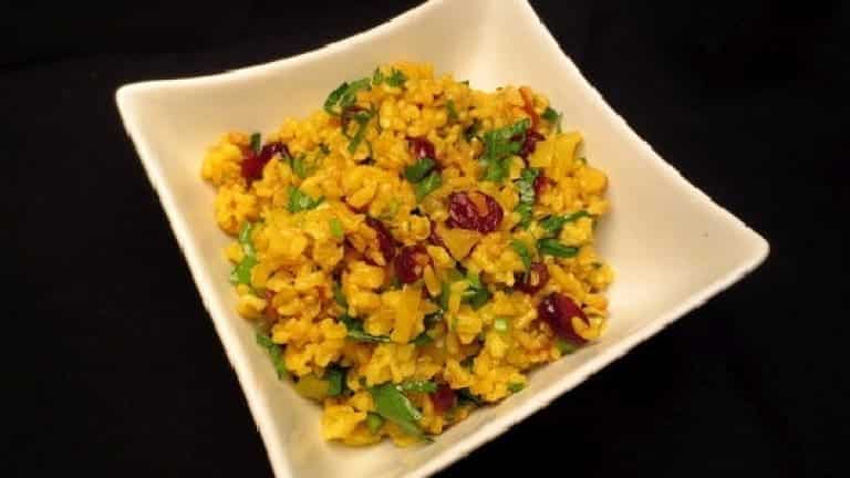 Easy recipes: how to make the three flavors brown rice with cranberries
