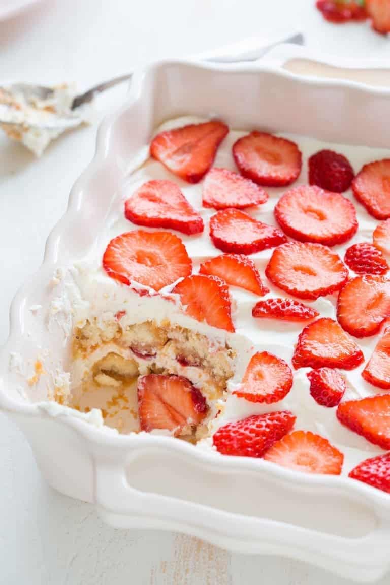 Tiramisu with strawberries and mascarpone, light summer desserts, easy dessert recipe