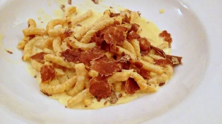 Romagna Passatelli original recipe, how to make truffle passatelli with fondue